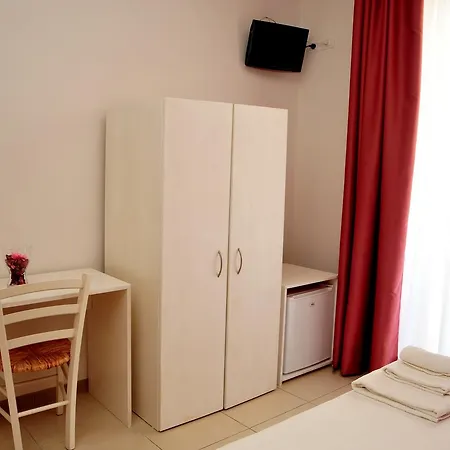 La Punta Отель Отранто